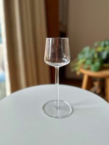 美品　イッタラ　エッセンス シェリー　( スイートワイン ) ワイングラス グラス クリア ガラス製