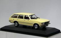 【PMA】1/43 オペル レコルト D キャラバン 1975年 イエロー (商品№ 400 044010)ダイキャスト製のミニカー　絶版品_画像2