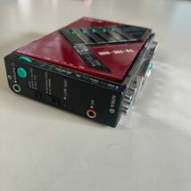 AIWA HS-J9 Cassette Boy／カセットボーイ☆ポータブルカセットプレーヤー ジャンク_画像4