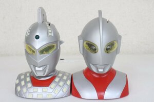 ○（1）ウルトラマン 貯金箱 2点 アイフラッシュバンク 発光 高さ 約17ｃｍ