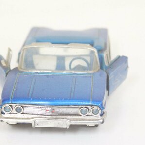○【6】Jada Toys 1/32 シボレー インパラ 1960 ブルーの画像2