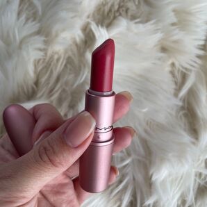 M.A.C リップスティック シーシアー