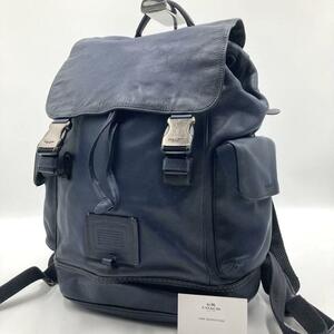 最高級●コーチ COACH リュック リビングトン メンズ ビジネス A4収納 PC収納 レザー ネイビー 紺色 通勤通学 書類鞄 大容量