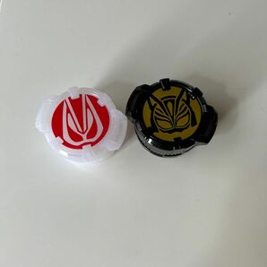 仮面ライダーギーツ　コアID ナーゴ　ギーツ