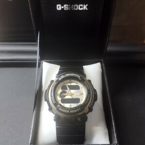 ◆CASIO カシオ G-SHOCK 3750 20BAR G-300G◆ ブラック+ゴールド カジュアル Gショック ジーショック ★腕時計 ジャンクの画像2