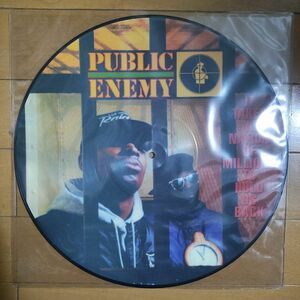 PUBLIC ENEMY☆IT TAKES A NATION OF MILLONS TO HOLD US BACK☆パブリックエネ