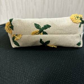 *ハンドメイド*ナチュラル♪生成りX花 刺繍 ファスナーポーチ  ミナペルホネン  Mの画像4