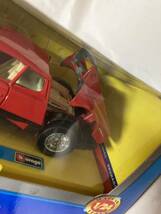 【送料無料】未使用長期保管品　1/24スケール ブラーゴ　フェラーリBB512 burago Ferrari ミニカー_画像3