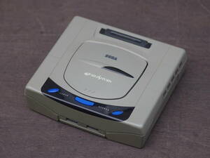 M10609 SEGA SATURN セガサターン 本体のみ ゲーム動作確認機 内部エア清掃済. HST-3210 ゆうぱっく80 0604