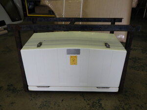 # 9418-2-3-0 FRP製 工具箱 道具箱 ステー付き 750×350×400