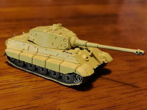 ワールドタンクミュージアム　1/144　ティーガーⅡ　重戦車　単色迷彩　ドイツ陸軍　海洋堂　タカラ　WTM　タイガー