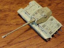 ワールドタンクミュージアム　vol.5　1/144　ティーガーⅡ重戦車(ポルシェターレット)　単色迷彩　戦車　タカラ　海洋堂　WTM_画像3