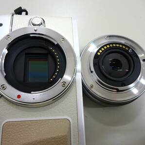 【15879】 OLYMPUS PEN Lite E-PL7 M.ZUIKO DIGITAL 14-42mm 1:3.5-5.6 ミラーレス一眼 カメラ の画像10