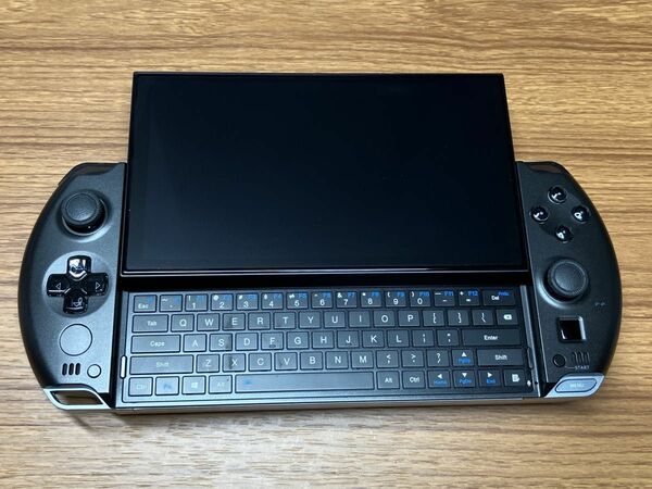 GPD WIN 4 6800U