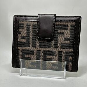 FENDI フェンディ レザー 二つ折り ズッカ柄 ブラウン系 ウォレット 財布 の画像3