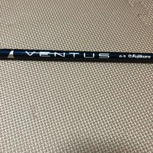 お買得　ベンタスブルー　ベロコア VENTUS BLUE VeloCore 6S タイトリストスリーブ付き