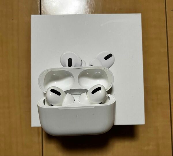 AirPods Pro 第１世代　右イヤホンのみジャンク