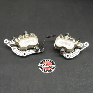 ホンダ NSR250R MC16 フロントブレーキキャリパー左右set【060】 NSR250R-T-044