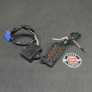 カワサキ Z1100ST KZT10A シグナルユニット&ヒューズボックス【060】USA-G-259