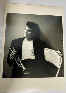 チェットベイカー　Chet Baker ポストカード　サイズ　15cm×10.8cm ボブウィロビ－撮影　アメリカ　ジャズ　トランペッター