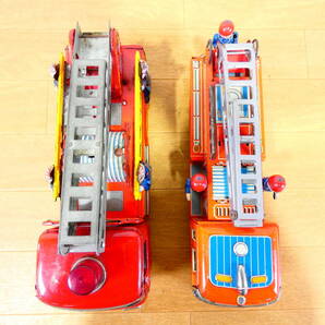 ◎ジャンク 当時もの レトロ玩具 ヨネザワ/米澤玩具 ブリキ玩具 消防車両/ハシゴ車 ２台セット まとめて 全長約30cm 昭和レトロ ＠80(3)の画像6