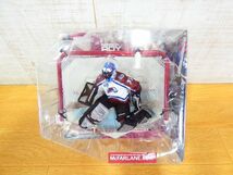 【S) 未開封！ マクファーレントイズ NHL コロラド・アバランチ Patrick Roy パトリック・ロワ #33 フィギュア @80(K-4)】_画像1