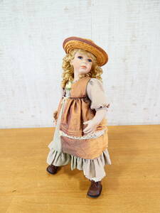 *CASCO/ Kasco girl doll / West doll bisque doll / porcelain doll approximately 62cm serial 148/300 stand attaching antique doll @120(4)