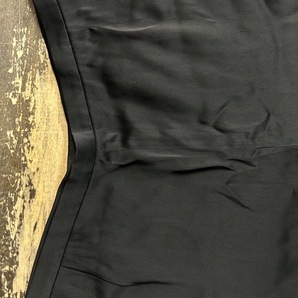 未使用品タグ付 スイス製 AKRIS アクリス パンツ 光沢 スラックス ワイド ロング 黒42の画像4