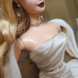 〇 マテル社 バービー人形 リミテッドエディション ROYAL JEWELS COLLECTION DUCHESS OF DIAMONDS 現状品の画像7