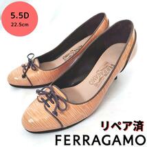 フェラガモ【Ferragamo】エナメル ストライプ リボン パンプス_画像1