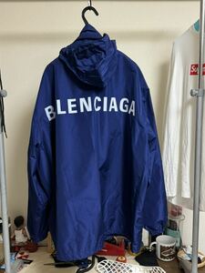 48 BALENCIAGA 本物