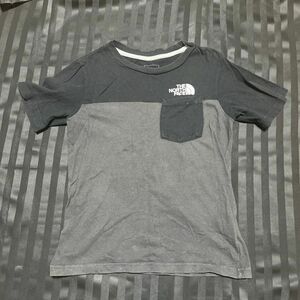 ノースフェイス　110 120 Tシャツ　黒色　半袖　North Face 半袖Tシャツ 半袖 アウトドア カットソー 黒