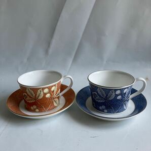 ○【500円スタート】ウエッジウッド WEDGWOOD FRANCES フランセス BLUE カップ＆ソーサー 2客セット イギリス製 英国 陶磁器 オレンジ 花柄の画像1