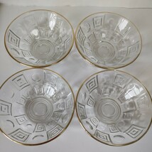 昭和レトロ ガラス製皿 氷皿 4種類 13枚(左より4、4、3、2) 目立った傷や汚れ無し _画像5