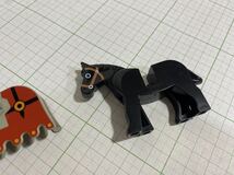 LEGO お城シリーズ　装甲馬　レゴ　ミニフィグ　馬　鞍　フライトナイト　レゴ ブラックドラゴンカート　6047_画像7