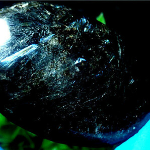 「在庫処分」AAA級天然黒トルマリン（藍針入り）原石168Q3-17Q19aの画像7