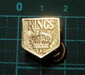レア 美品 1960年代 NHL ロサンゼルス キングス LOS ANGELES KINGS　クラウン LA　王冠 アイスホッケーチーム 記章 バッジ メダル 記念品