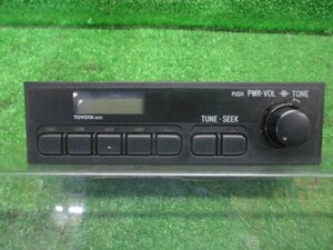 2002/1 Hiace KG-LH186B radio 86120-37010