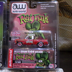 1円スタート オートワールド ラットフィンク 78シェビー C10 ラットロッド 2台セット AutoWorld RatFink C10 Ratrod 1/3000レアの画像3