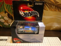 1円スタート　ホットウィール　57シェビー　ファニーカー　100％　HOTWHEELS　57　Chevy　Funny　Car　1/64　完売品　レア品　同梱不可_画像1