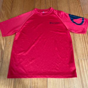 チャンピオン 半袖Tシャツ 吸水速乾　赤　メンズ　Lサイズ　身長170-180cmでジャスト着用