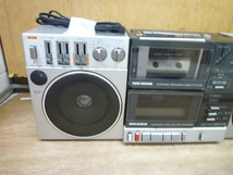 HITACHI TRK-W1 FM AM ラジオ ラジカセ 　ジャンク品_画像2