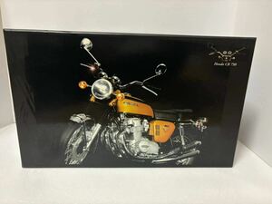 MINICHAMPS ミニチャンプス 1/6スケール Honda CB 750 Gold Metallic 1968