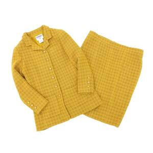  Chanel here Mark tweed setup P25918V04417 lady's yellow group CHANEL used [ apparel * small articles ]