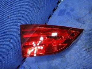 BMW X1 E84 VL18 等 左 テール レンズ ライト ランプ 内側 フィニッシャー 品番 63212990116 [1719]