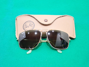 【Y9846s】 Ray-Ban レイバン サングラス ティアドロップ W0502 WTBJ B&L 62□14 ケース付/検:メンズ メタル ゴールド