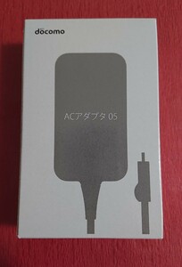 新品docomo純正 microUSB充電器 ACアダプタ 05 Type-B 急速充電対応 ホワイト/タイプ即決送込