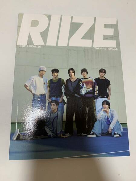 RIIZE アルバムのみ　CD未再生　封入物なし　①