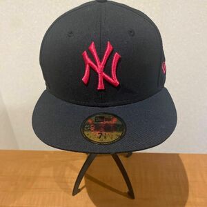 NEW ERA キャップ　7 1/8