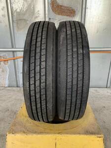 送料込み！195/85R16 DUNLOP SPLT33k 19年製 中古トラックタイヤ２本